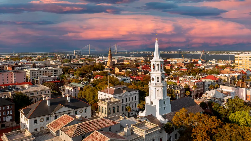 Ayuda de estudio para College of Charleston