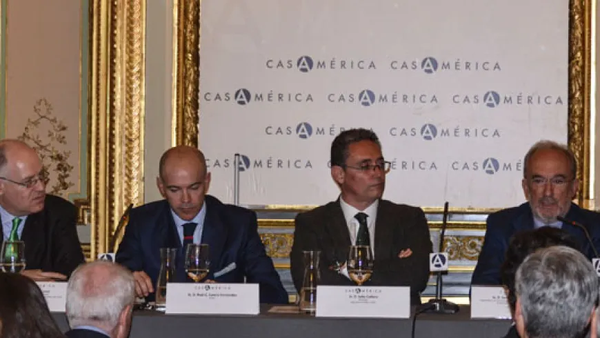 Mesa redonda y presentación del libro España y la Guerra Civil Americana