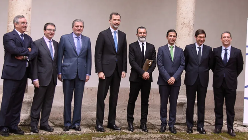 Su Majestad el Rey entregó el Galardón Camino Real del Instituto Franklin-UAH al actor Antonio Banderas