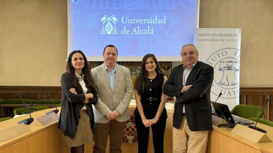 Mesa redonda &quot;Trump 2.0 y el sistema bipartidista de los Estados Unidos&quot;