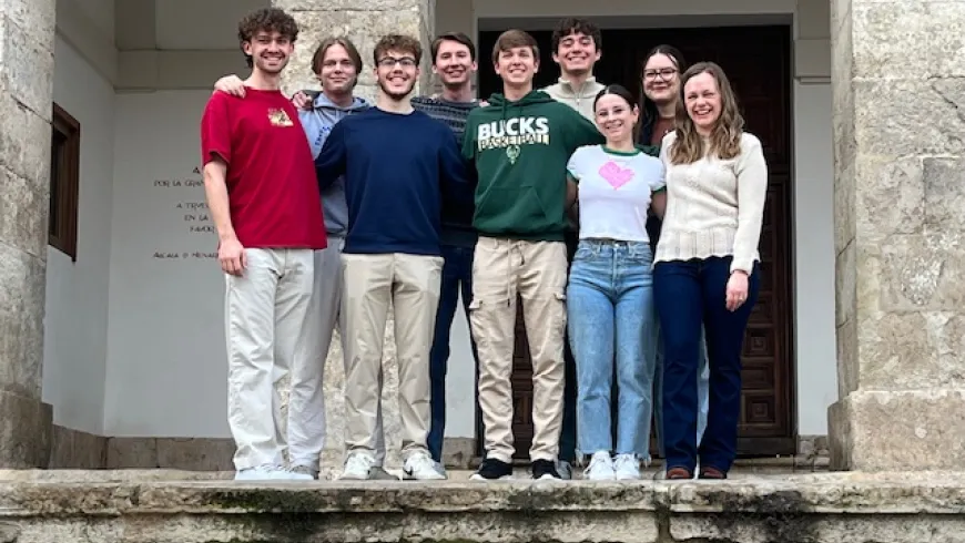 Precio y Ayuda financiera