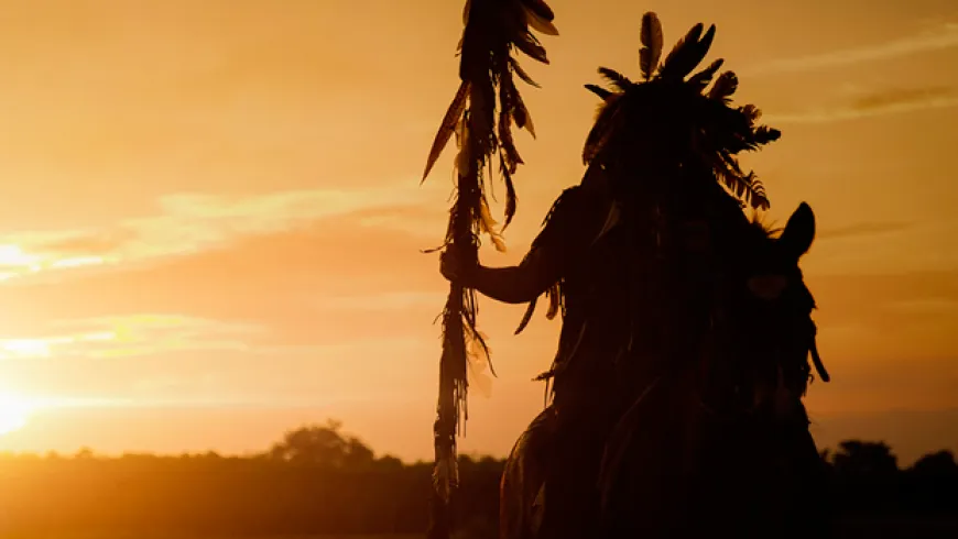 The Naked and the Differently Clothed: Spanish Encounters with Native Americans in 18th Century Explorations of the Pacific Northwest and Southwest