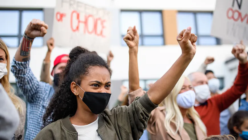 Walkout (2006): Moctesuma Esparza's Retrospective outlook on the Chicano Movement