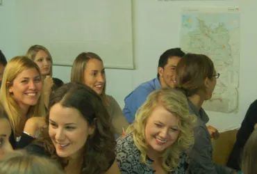 Mesa redonda “El Bilingüismo como experiencia en el programa Teach &amp; Learn”