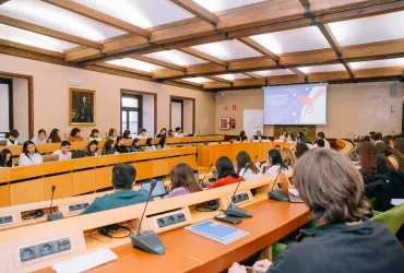 Asistentes del ciclo de eventos sobre las elecciones de medio mandato en Estados