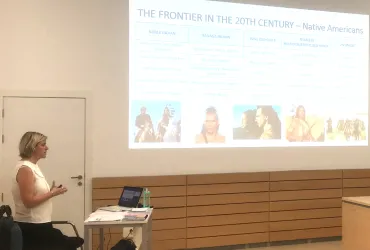 La figura del nativo americano en el cine contemporáneo estadounidense, tema de la nueva tesis doctoral defendida en el Instituto Franklin-UAH