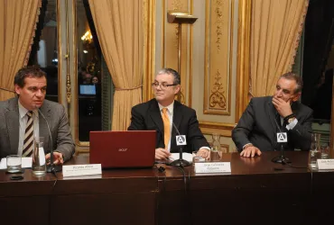 Conferencia Guerras de Independencia en América