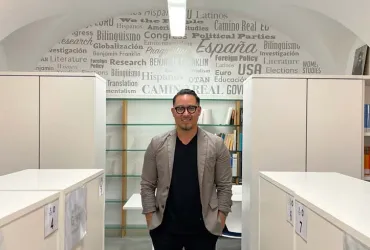 Octavio Quintanilla, beneficiario de la Ayuda Nebrija Creadores 2022, empieza su investigación en el Instituto Franklin-UAH