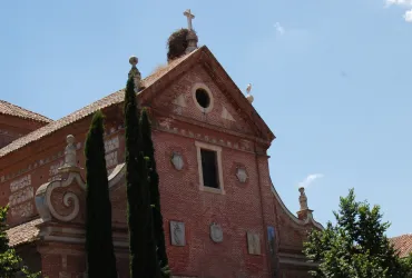 Bridging the Gap Between Expectations and Teaching on the Field Practice: Instituto Franklin-UAH as Intercultural Mediator for Language Assistants in Spain