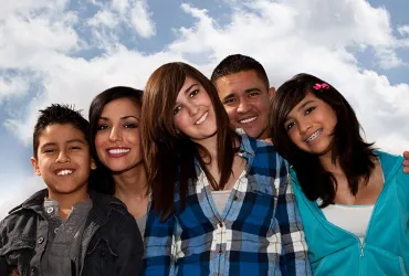 Back into the Future: Chicana/o Autobiographical Voices of the 1990s