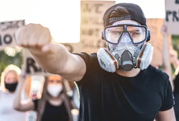 Crusader America: Democratic Imperialism under Wilson and Bush