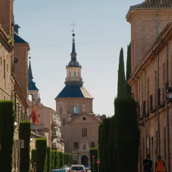 Faculty Led and Customized Programs